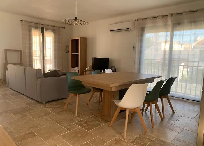 Villa 18